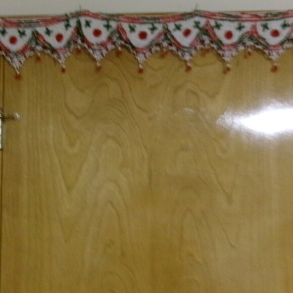 Vintage Handmade and Hand-Beaded Indian Toran Doorway Decoration - Picture 2 of 9